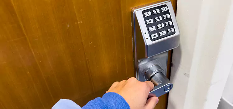 Why Choose Us for Your Keypad Lock Needs in Valrico, FL?
